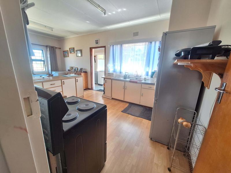 3 Bedroom Property for Sale in Albertinia Western Cape